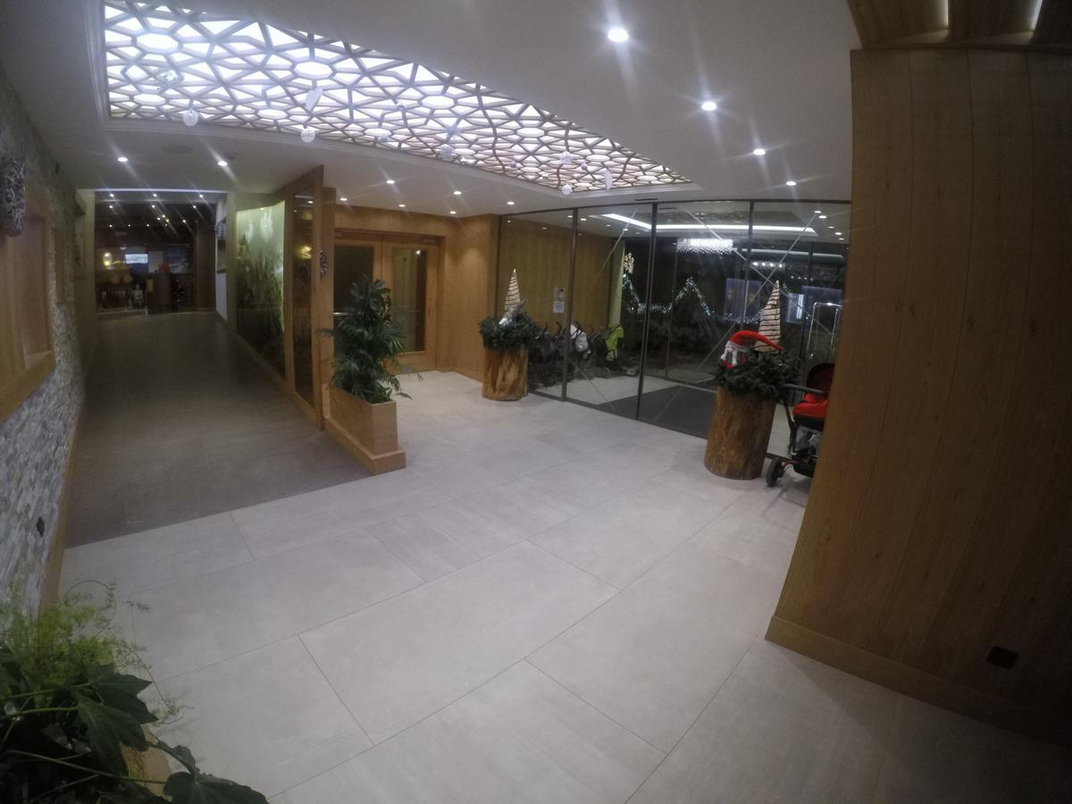 Hotel Majorka อันดาโล ภายนอก รูปภาพ