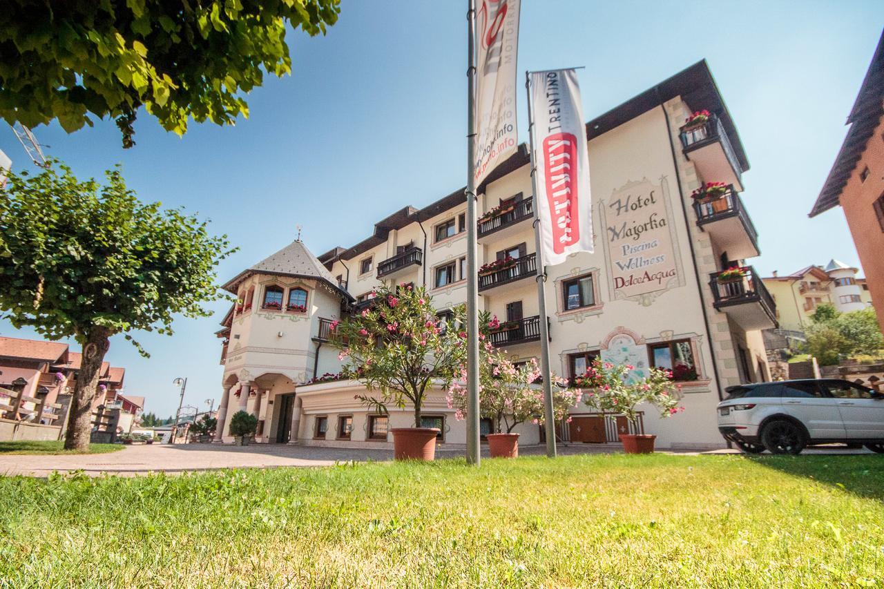 Hotel Majorka อันดาโล ภายนอก รูปภาพ