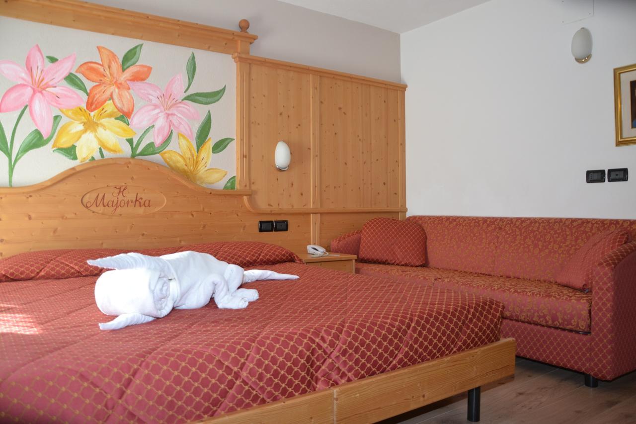 Hotel Majorka อันดาโล ภายนอก รูปภาพ
