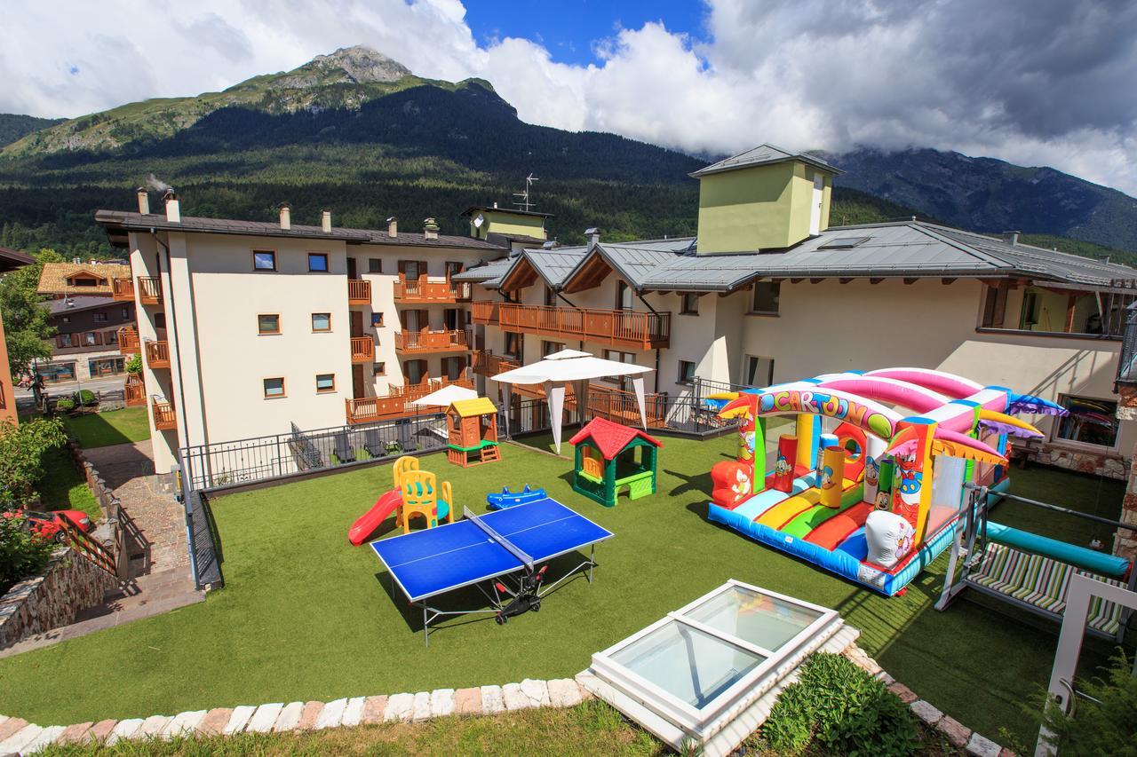 Hotel Majorka อันดาโล ภายนอก รูปภาพ