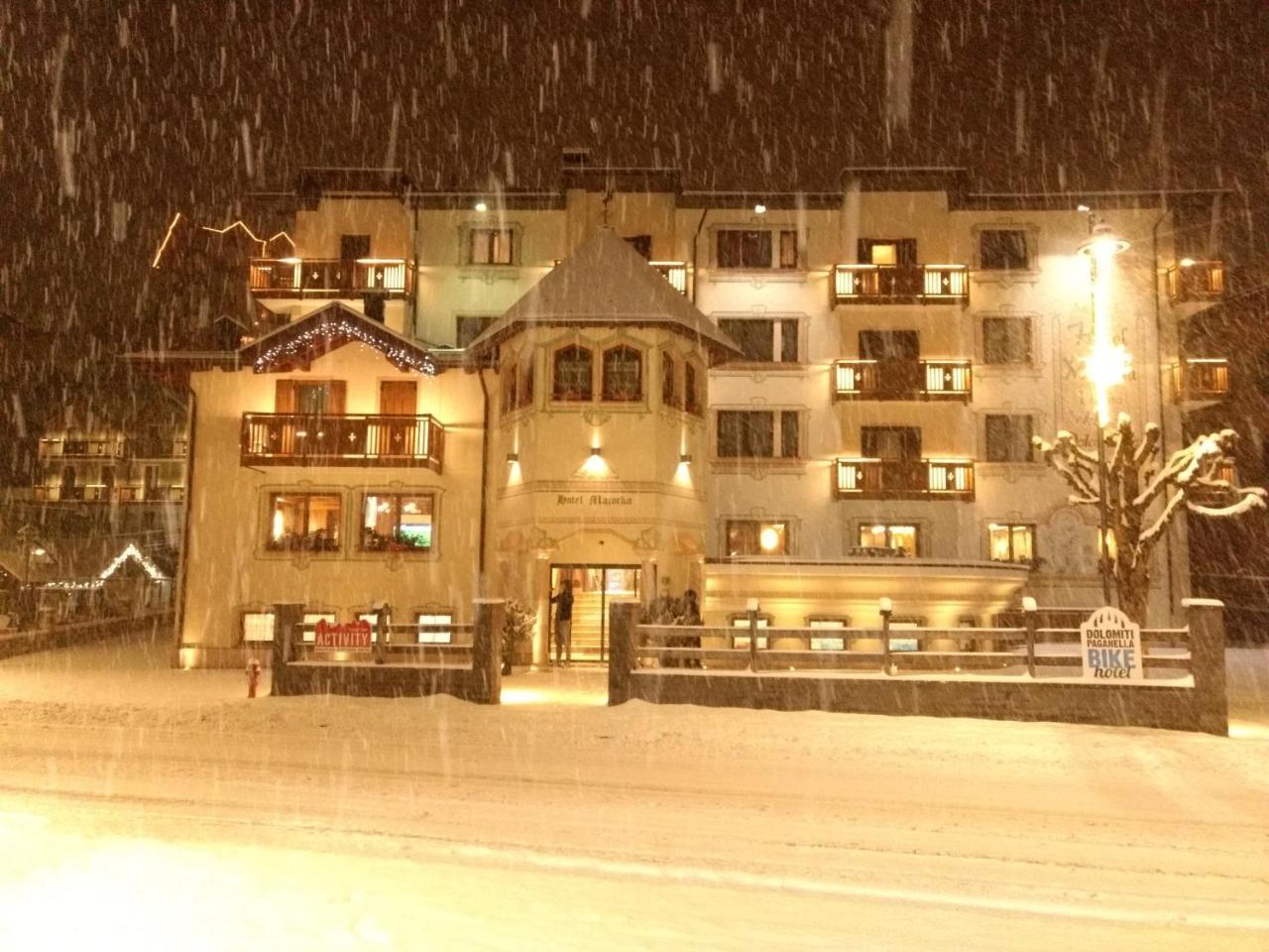 Hotel Majorka อันดาโล ภายนอก รูปภาพ